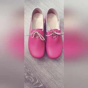 Sven Original Tie Clogs- Closed back
